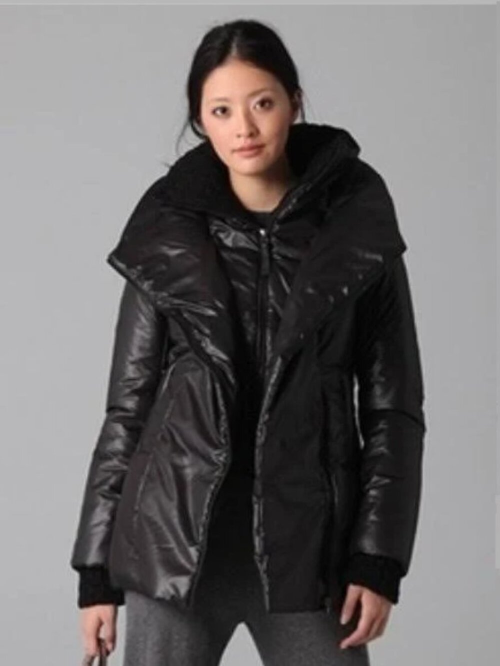 Mackage Selma Glossy Black Asymmetrical Puffer Coat Jacket Luxury Small Petite